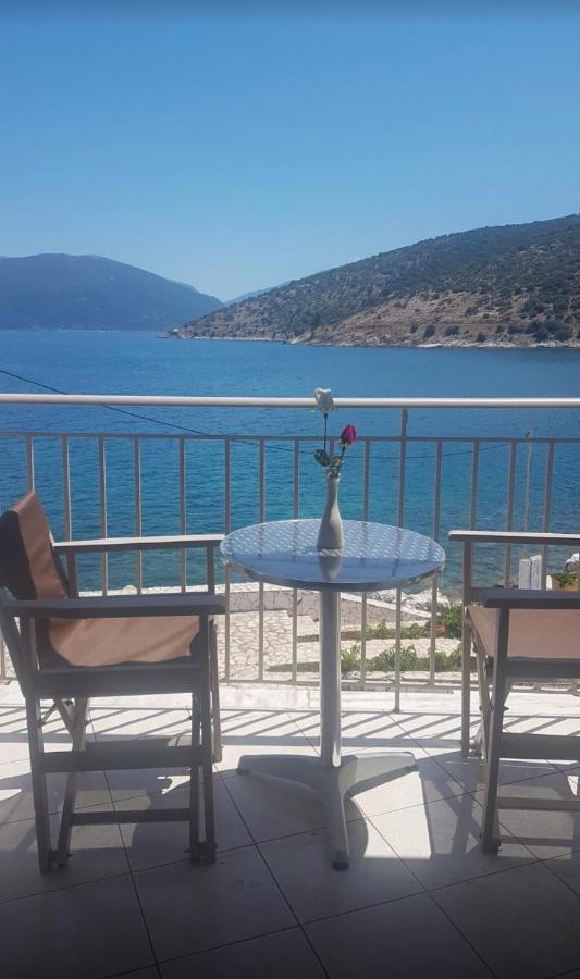 Poseidon Apartments Agia Efimia Dış mekan fotoğraf